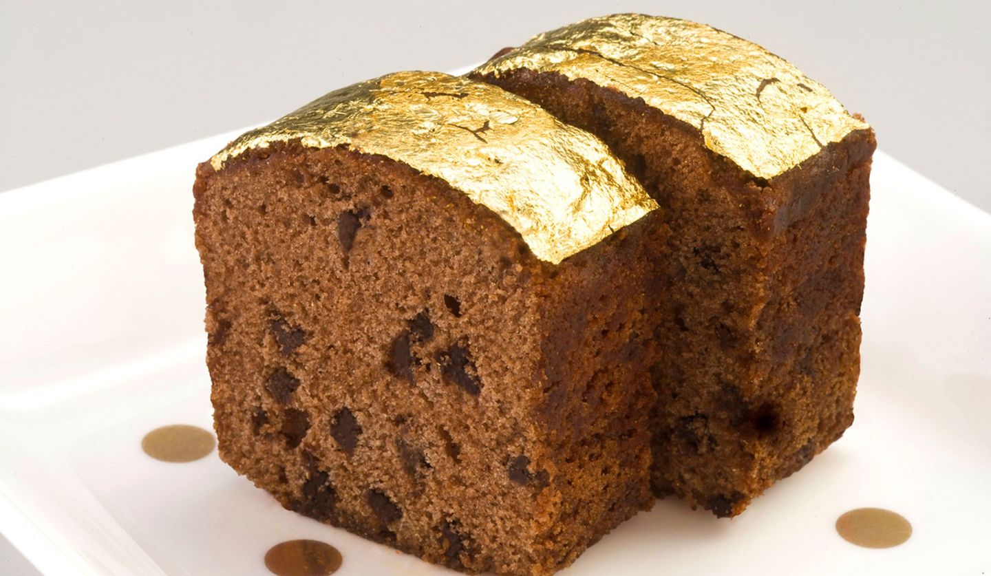 箔座の「チョコレートケーキ 黄金の焼菓子」