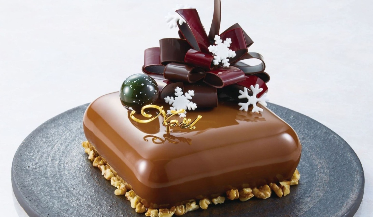 オークラ東京 クリスマスケーキ「シェフのスペシャリテ ～La Suprême～」