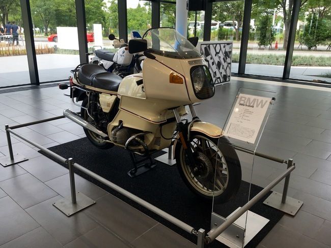 R100RS