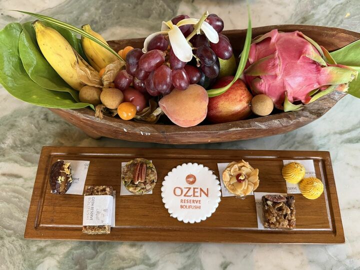 客室に届くスイーツも、アラブフレーバーのものがあり美味しい。