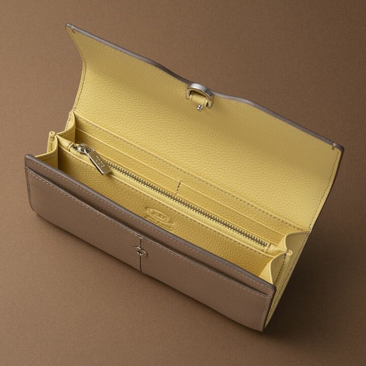 財布_8,小物_5,レザー_5,ファッションニュース_8