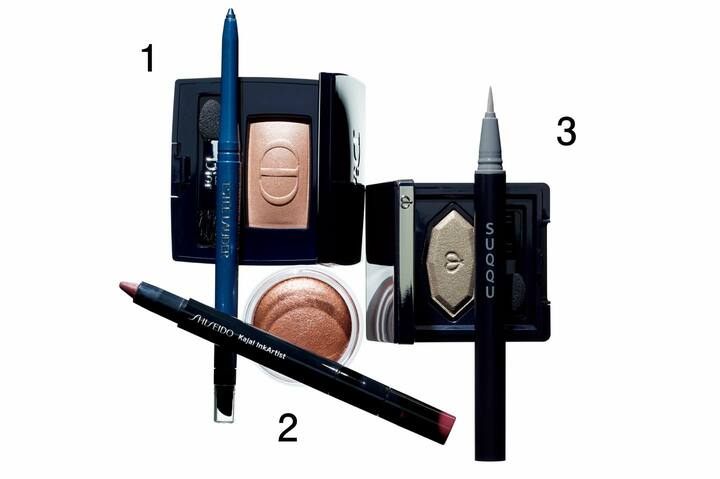左下/SHISEIDO カジャルインクアーティスト 04 ¥2,420