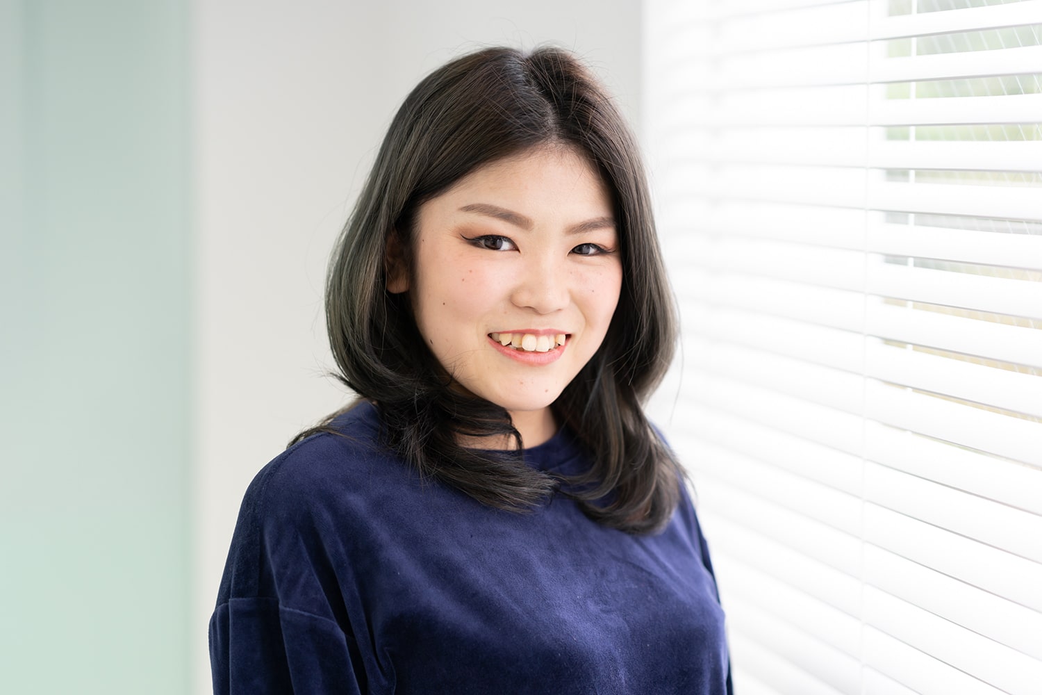 六本木美容室 白金店 スタイリスト・庄司愛理さん。音楽もスポーツも生で観るのが趣味。「最低でも月に一度は、ライブ会場へ行ってます」