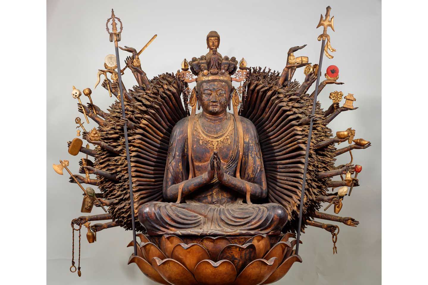 国宝「千手観音菩薩坐像」奈良時代・8世紀 大阪・葛井寺蔵 展示期間:2月14日~3月11日
