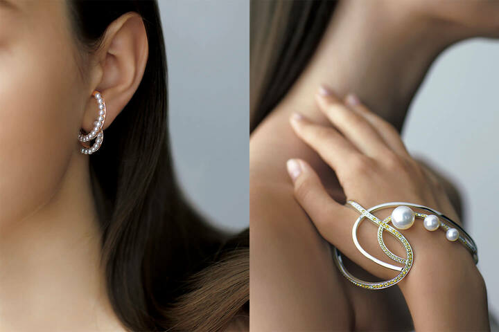 左／ベビーパールを並べたふたつのサークルが宙に浮いて、耳に引っかかったように見えるミステリアスなデザインが視線を誘う。ピアス『サージ』￥920,000［SAKURA ゴールド×あこや真珠］（TASAKI〈TASAKI Atelier〉） 右／真珠層の有機的なラインに着想を得たシリーズからは、モードな手元を演出するハンドカフが登場。ハンドカフ『ナクレアス』￥7,400,000［ホワイトゴールド×あこや真珠×南洋真珠 白蝶×ダイヤモンド×イエローサファイア／右手専用］（TASAKI〈TASAKI Atelier〉）