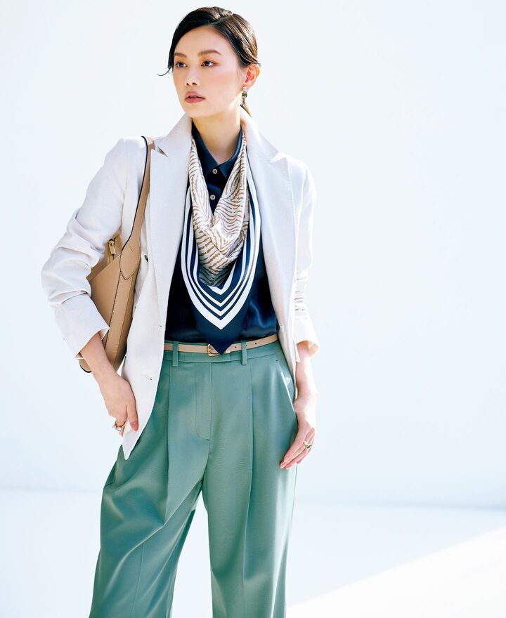 ジャケット_1,スカーフ_1