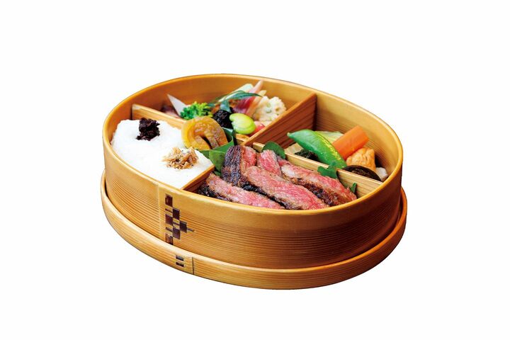 「由布院 玉の湯」名物山里弁当もオーダー可能