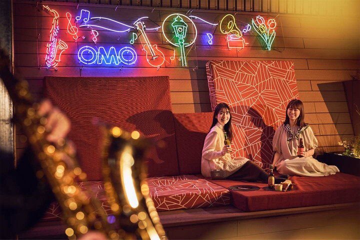 「OMO7横浜 by 星野リゾート」で開催される夜のイベントのイメージ