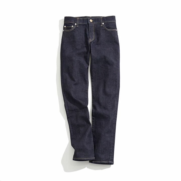 デニムパンツ「NEW STANDARD EDITION」¥18,000(税抜)