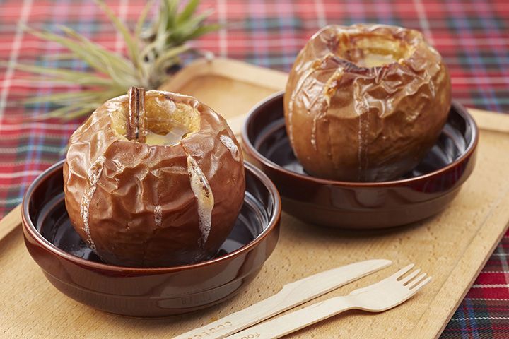 電子レンジで簡単にできる、レンジ焼きりんご