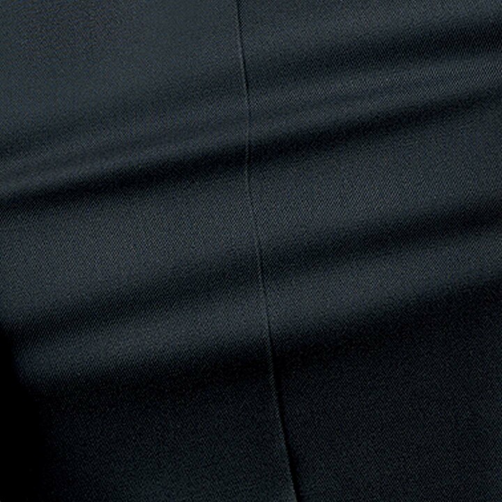 ジョゼフの黒パンツ