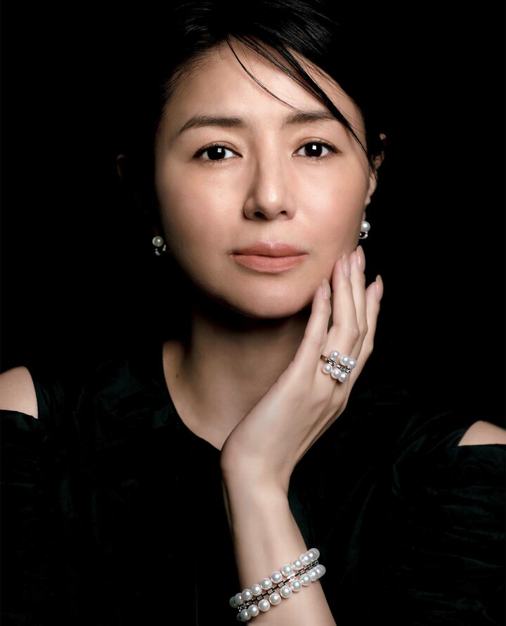 映画『平場の月』の主演を務める井川 遥さん