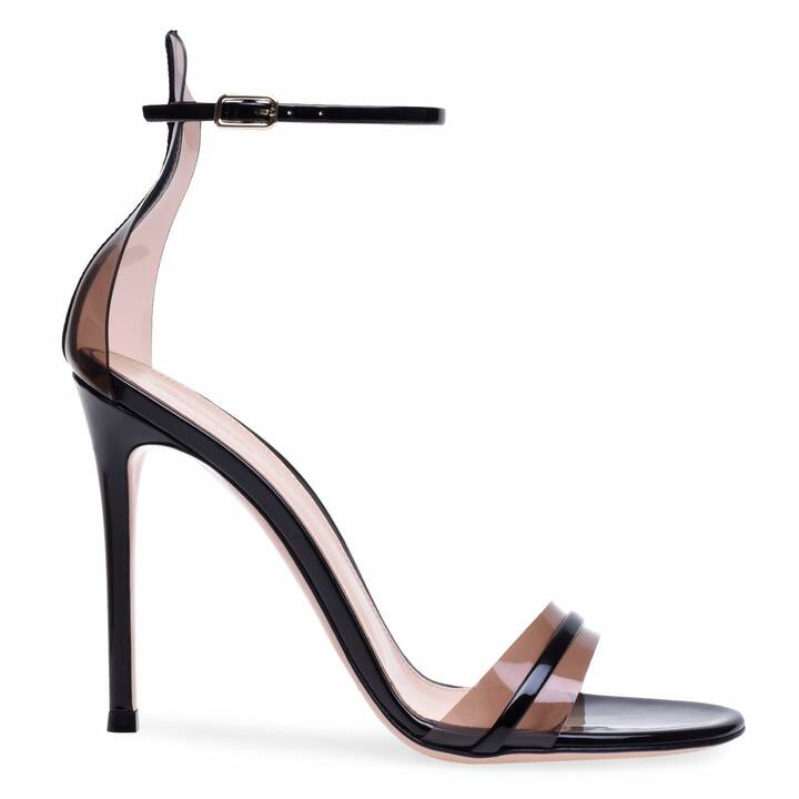 パンプス「G-STRING」【ヒール10.5cm】￥102,000（税抜）