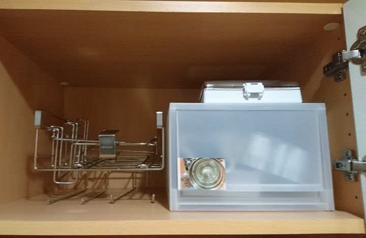戸棚の整理に。綺麗に片づけたはいいけれど、どこになにが…なんて迷いもなくなり、使い勝手UP!