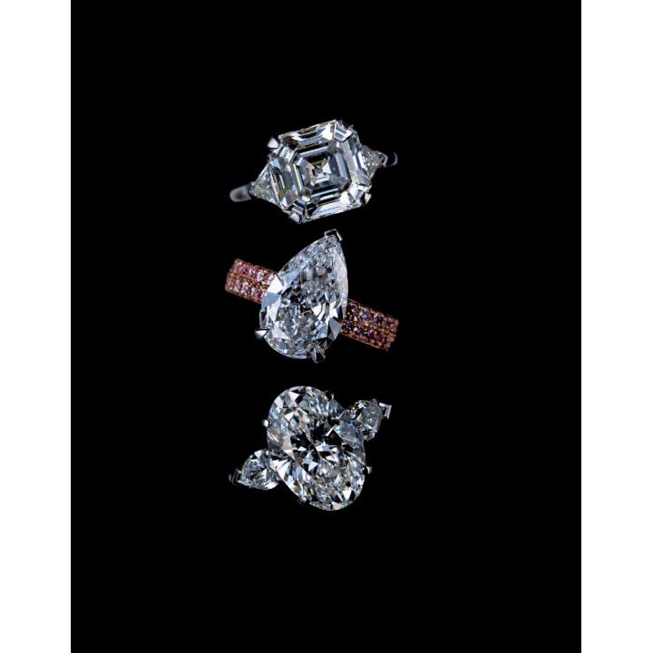 上から／1.リング『ザ グラフ プロミス』［PT×ダイヤモンド。センター5.31ct、ほか計0.7ct］￥52,685,186・2.リング［PT×PG×ダイヤモンド。センター3.66ct、ほか〈ピンク〉計0.79ct］￥43,055,556・3.リング『ザ グラフ プロミス』［PT×ダイヤモンド。センター5.43ct、ほか計0.87ct］￥76,388,889（グラフ）　[Precious2018年5月号201ページ] 　