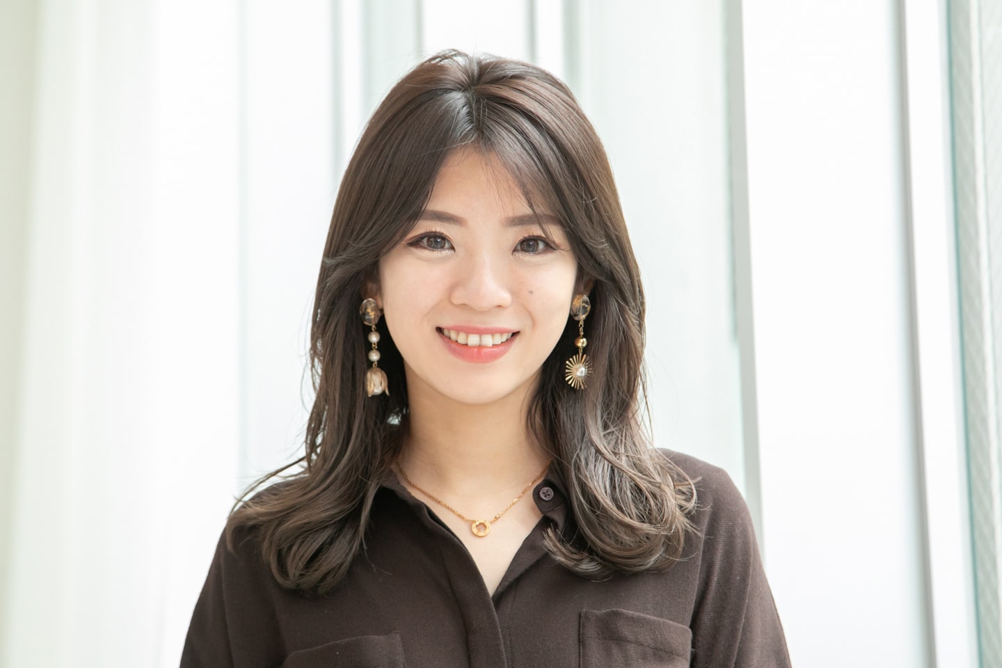 AFLOAT XELHA 店長・中川恵理さん。今ハマっているのは「ゴルフ」という中川さん。「練習には1人で週4・5回は行っています。密にならないスポーツなのでオススメです。今は自粛していますが、ラウンドはとてもリフレッシュできるので早くまた行きたいですね」Instagramアカウント@afloat_nakagawa1009