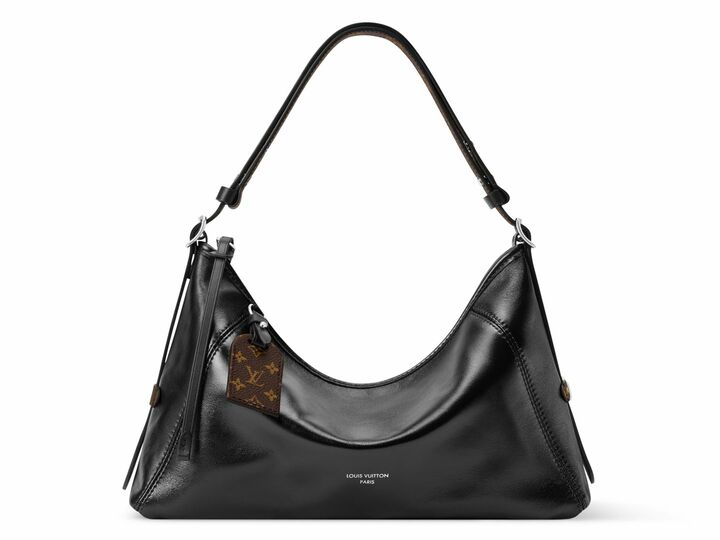 「ルイ・ヴィトン」のバッグ『キャリーオール EW』