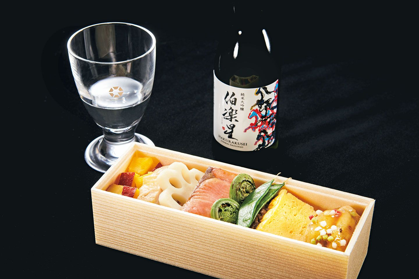 上りと下りで趣向を変え、飽きさせない工夫がされた軽食は、目にも華やか。