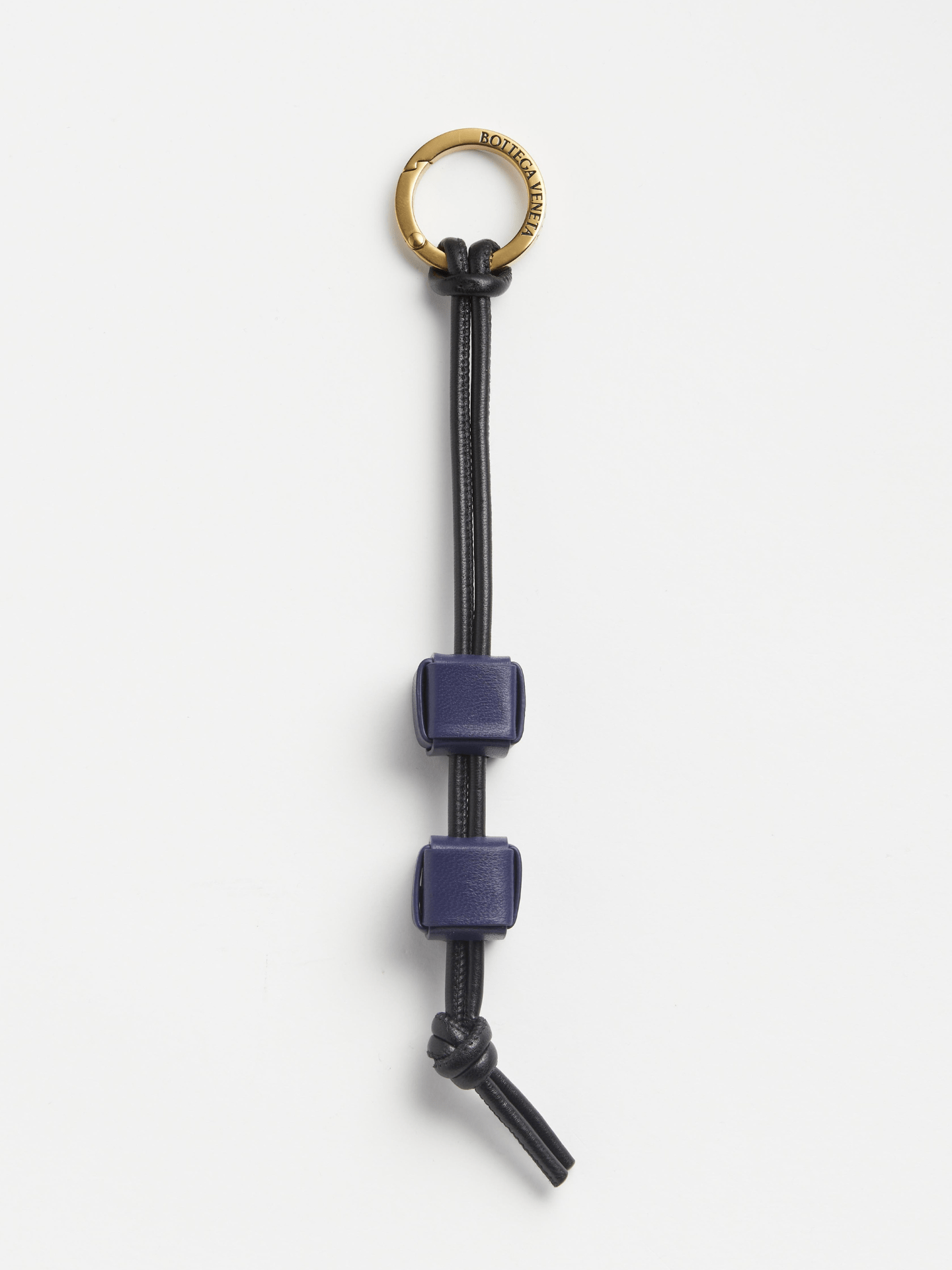【限定】magma キーホルダー キーリング マグマキューブ とは magma (マグマ)のキーリングが久々に入荷
