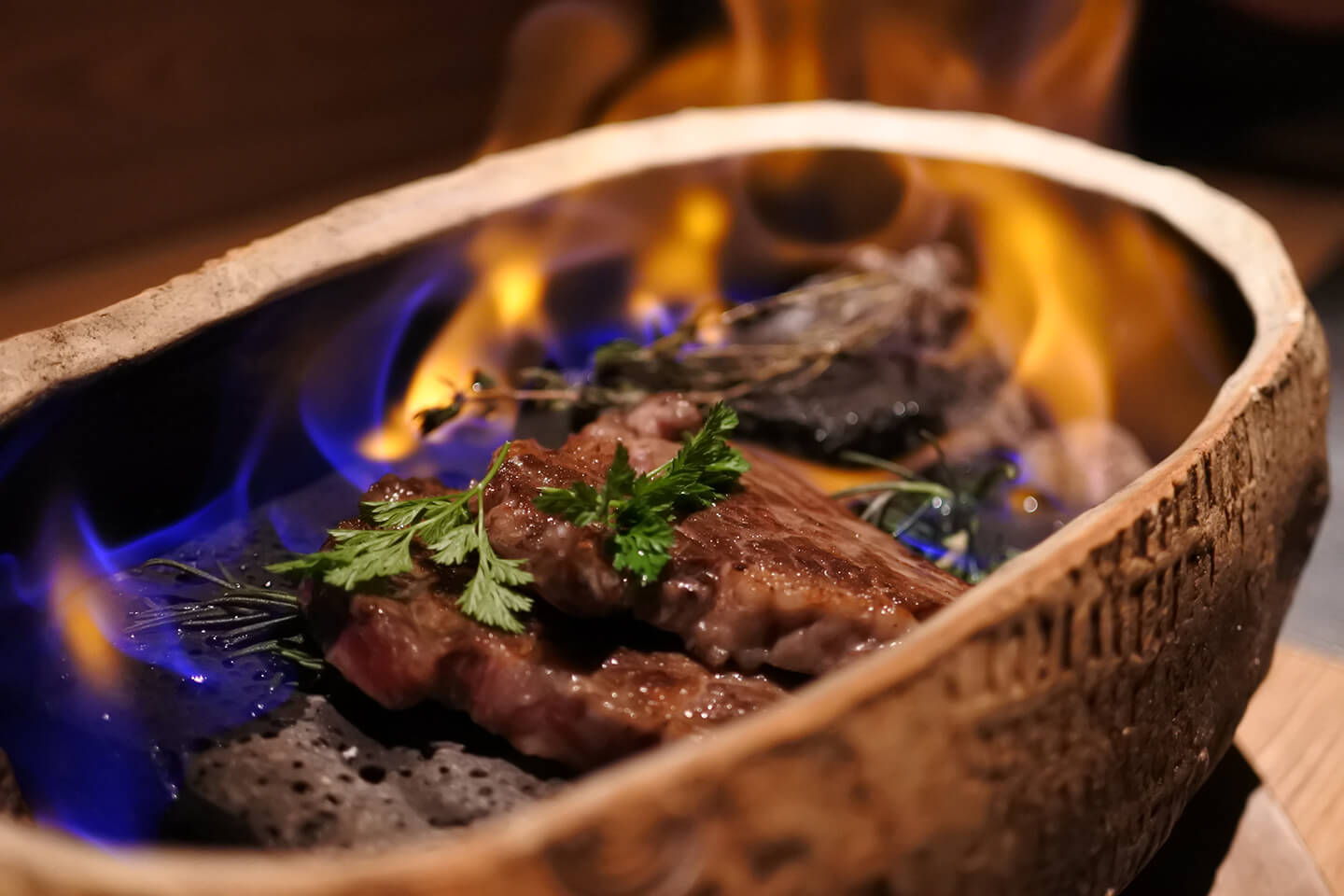 山梨牛の香草焼き