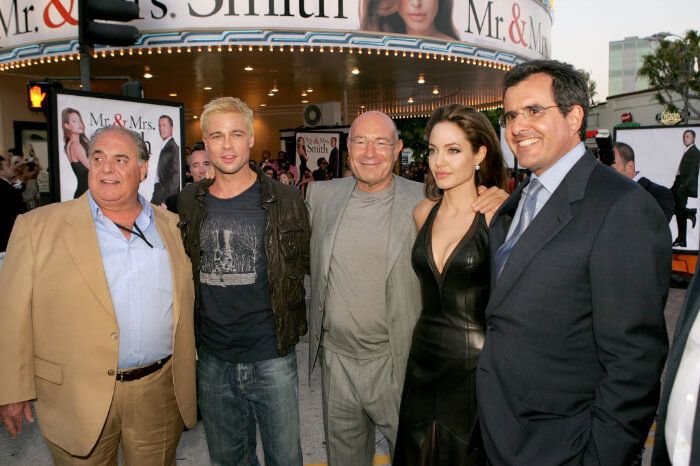 2005年6月 プレミア。左から、デヴィッド・マタロン、ブラッド・ピット、アーノン・ミルチャン、アンジェリーナ・ジョリー、ピーター・チャーニン。