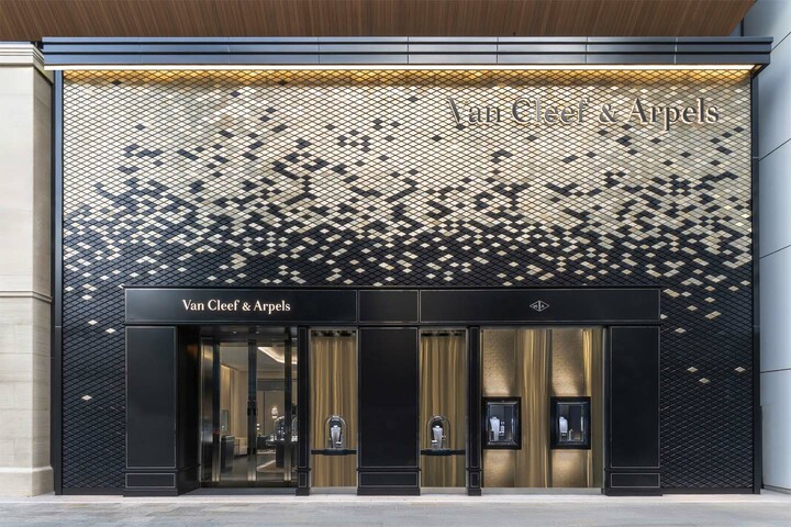 ヴァン クリーフ&アーペル 銀座1丁目店の外観