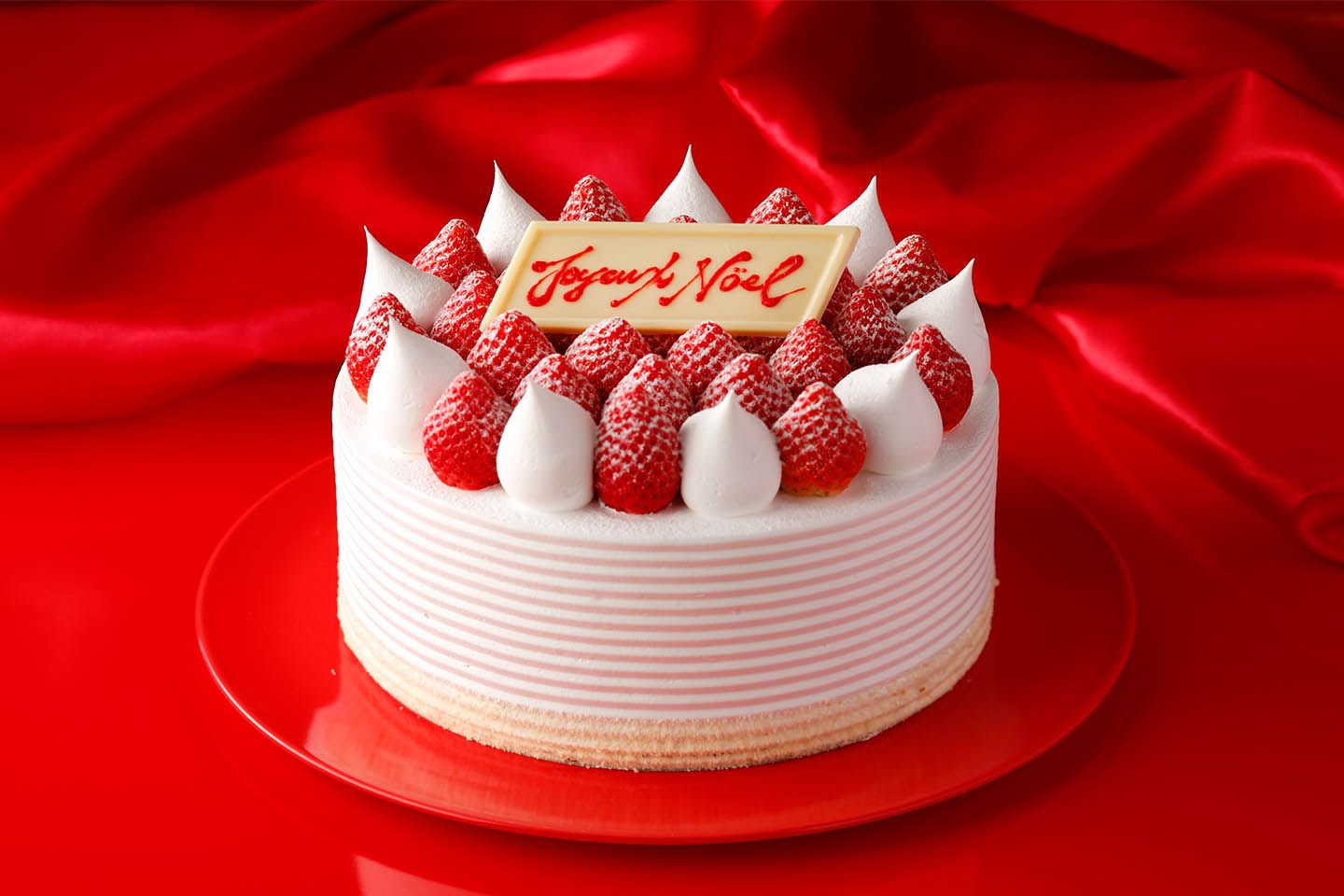「スーパーあまおうショートケーキ」¥12,000(税抜)