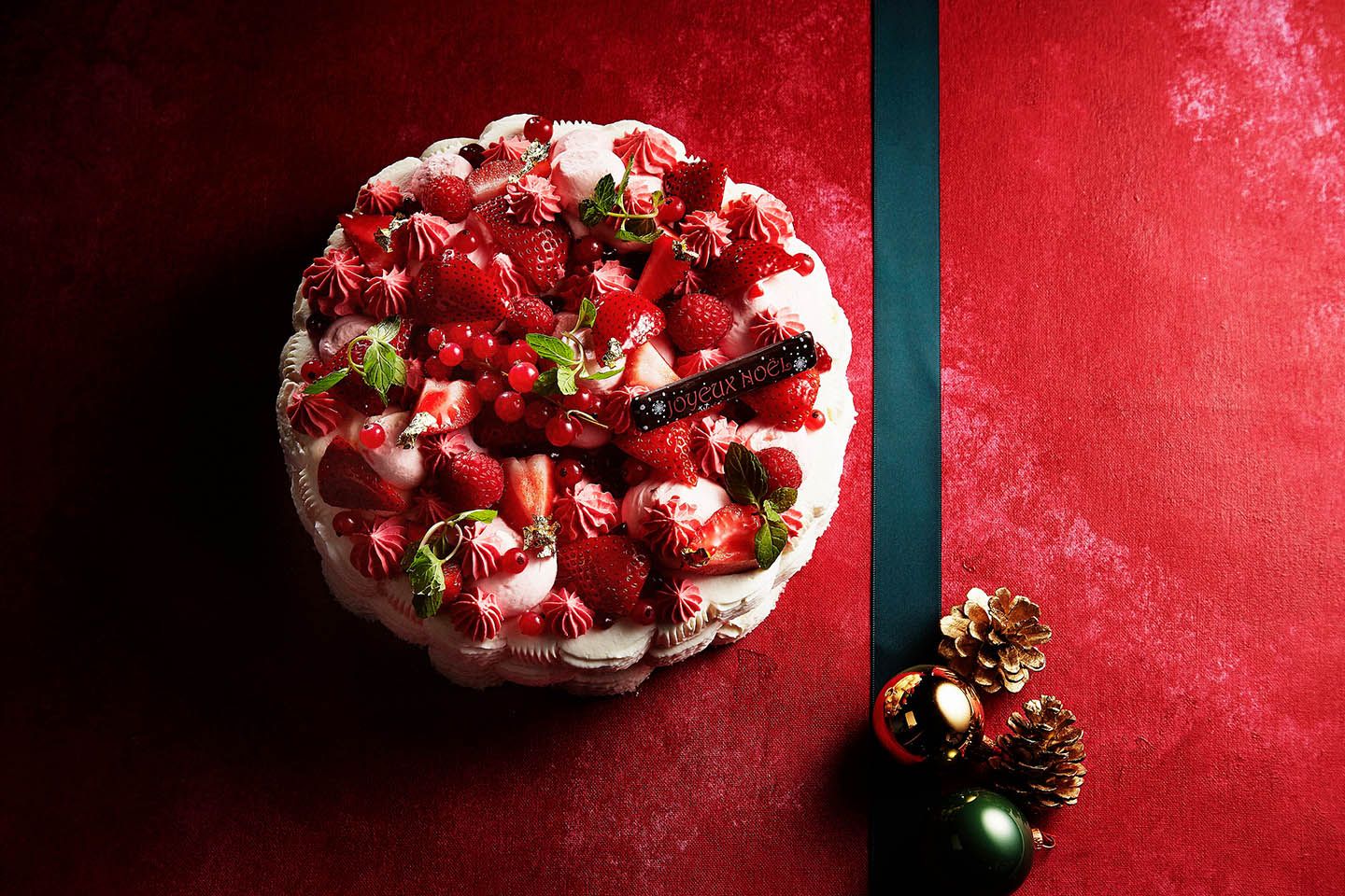 「ストロベリーショートケーキ(Lサイズ)」¥6,800【直径21cm(6名~10名様向け)】