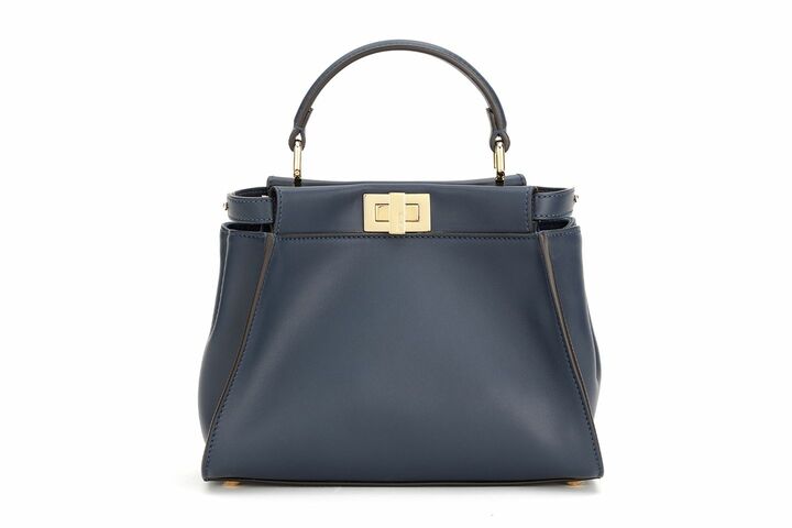 「フェンディ」のバッグ『ピーカブー ミニ』