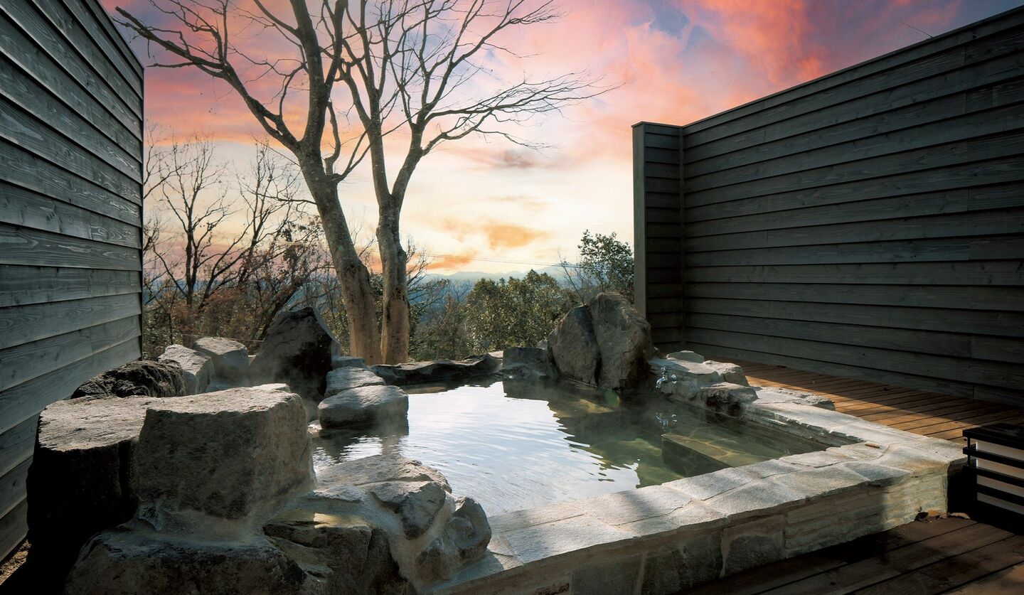 鹿児島県・霧島市「霧島雲海テラス 銘水の宿 霧の里」