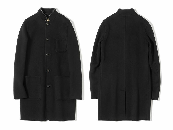 「ロロ・ピアーナ」のコート