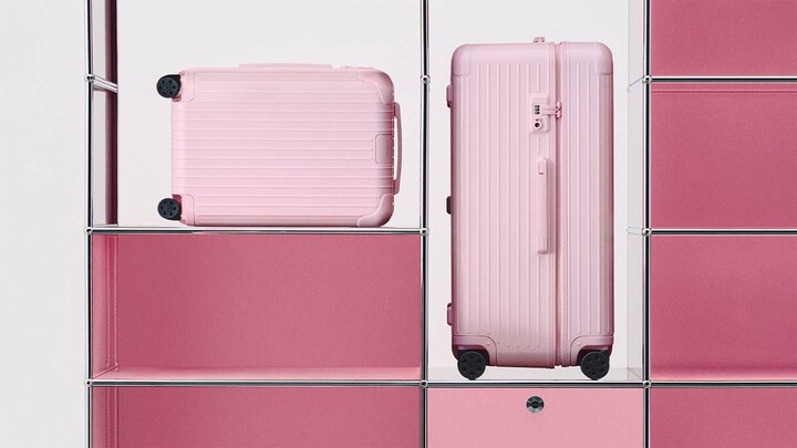 リモワの「エッセンシャル」から登場する限定カラー「バレリーナ ピンク」