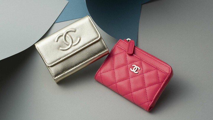 シャネルの財布2点