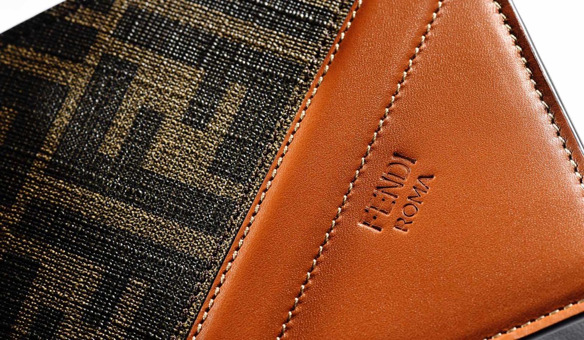 FENDI 麦わら帽子 FFロゴデザイン