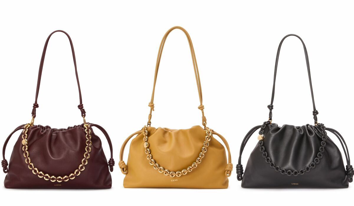 ロエベのアイコンシリーズ「フラメンコパース」にラージサイズが