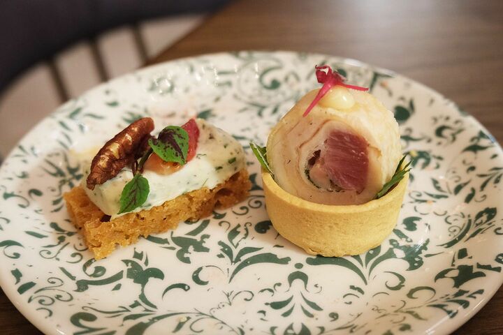 ティー_11,いちご_11,スイーツ_11,ホテル_11,東京_11