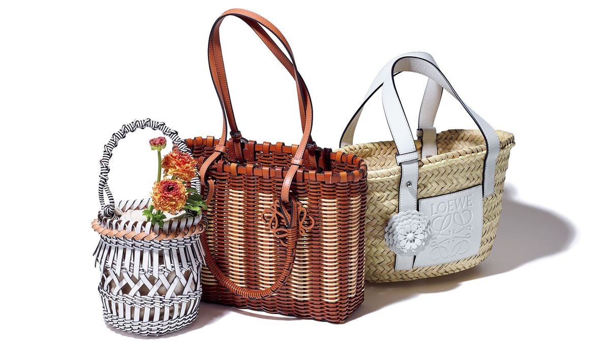 ロエベ LOEWE バスケットバッグスモール スタッドフラワー付き