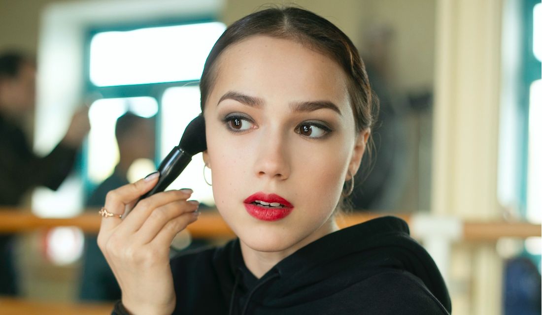 Shiseidoと共同考案 アリーナ ザギトワ選手 氷上で輝くメイクアップの秘密 Precious Jp プレシャス