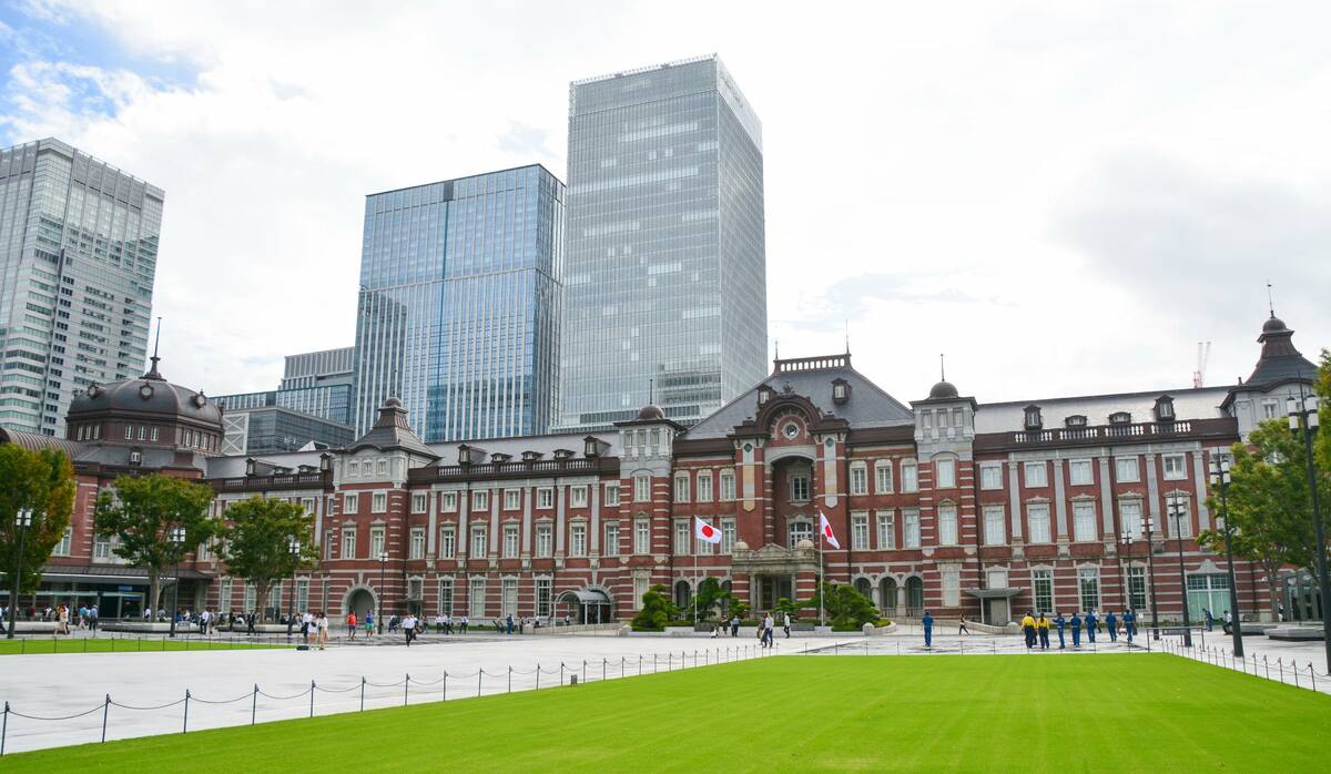 東京駅周辺の高級ホテル10選 ランチ ビュッフェなどを楽しめるレストランやバー ラウンジが人気の高級ホテル Precious Jp プレシャス