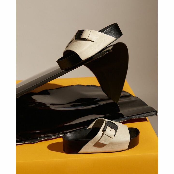 シューズ「Chunk Slide」¥78,000(税抜)