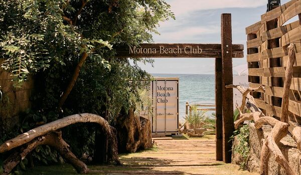 海を望むラグジュアリー空間「Motona Beach Club（モトナ・ビーチ・クラブ）」で過ごす大人のリゾート時間【体験レポート】