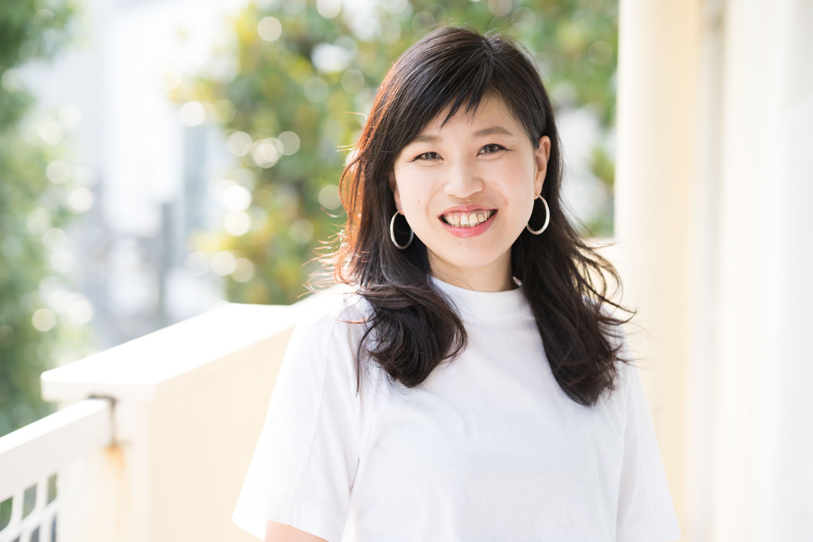 白髪は「前髪の生え際を見せない」「ハイライトを入れる」髪型にすると無かったことに！ Precious.jp（プレシャス）