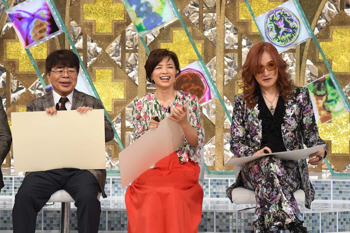©ABCテレビ 左から:小倉久寛さん、榊原郁恵さん、高見沢俊彦さん