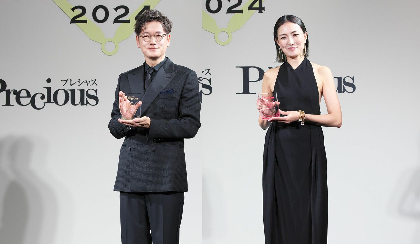 『Precious』ウォッチアワード 2024で『時の人賞』に輝いた俳優の板谷由夏さんと井浦新さんの画像