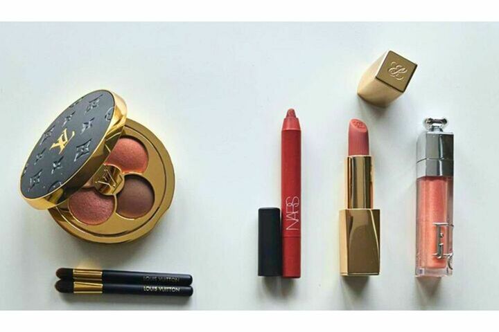 パーティにも使える！メリハリのあるワントーンメイクのコツを渡邉明子さんがご紹介