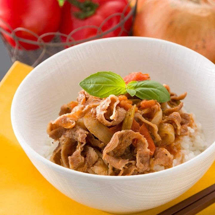 「国産牛と完熟トマトのイタリアン 牛丼」