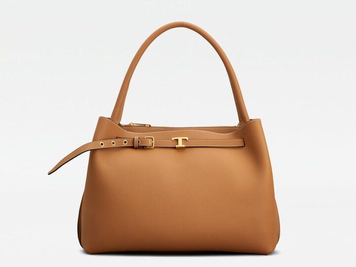 「トッズ」のバッグ『Ｔ タイムレス トップハンドルバッグ』