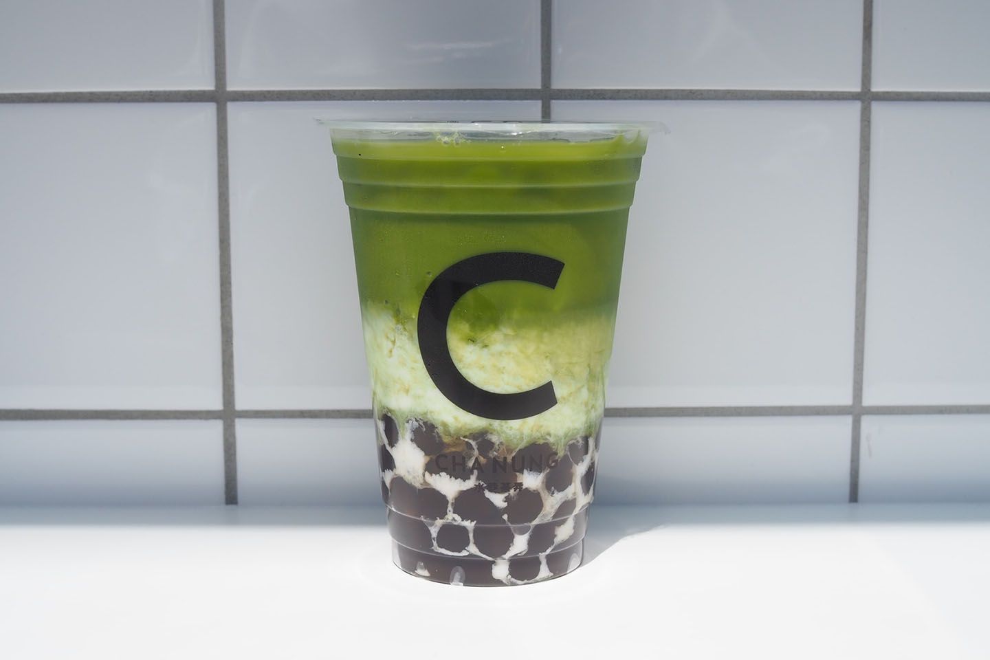 和風ミルフィーユをイメージした「タピオカ抹茶ラテ」(Mサイズ)¥650
