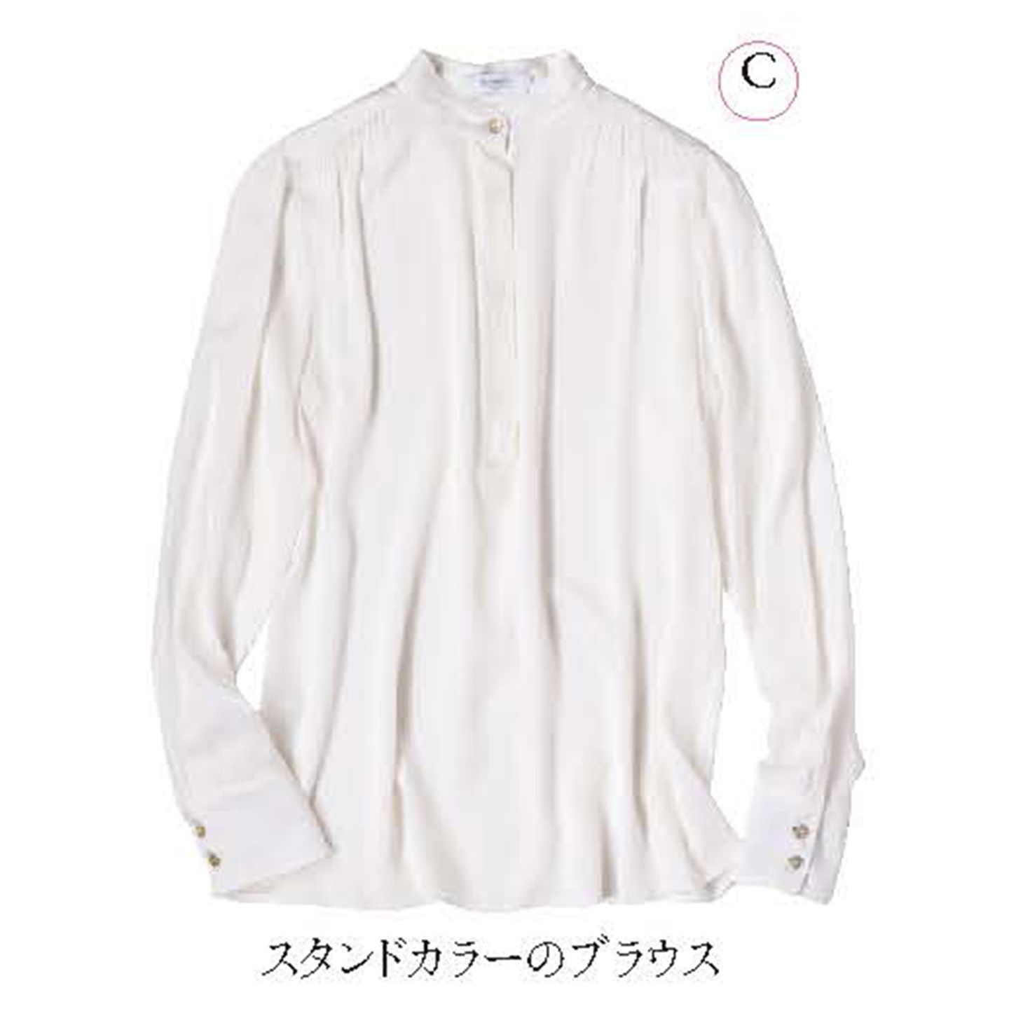 ブラウス¥39,000(ストラスブルゴ〈バルバ〉)