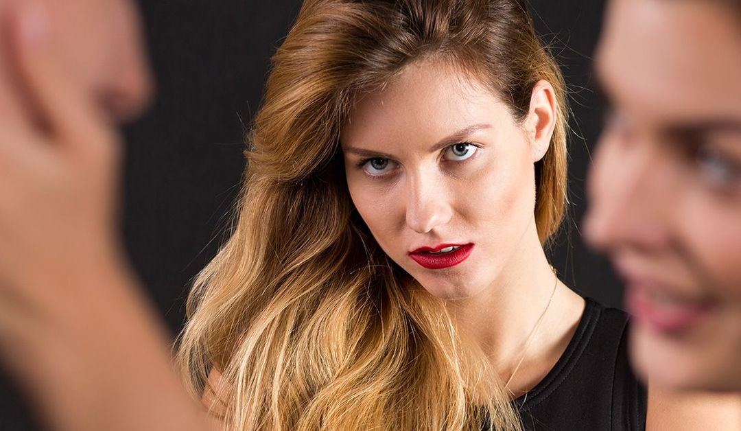 12星座ランキング 嫉妬深い人こそ自覚がない 最も妬み深いのは蠍座 ジェラシー皆無なのは双子座 Precious Jp プレシャス